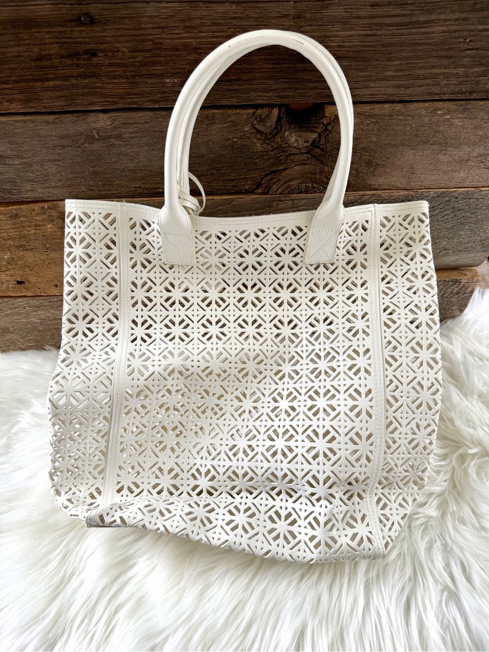 TORY BURCH | Patent Perforated North South PVC Tote - Picture 2 of 9